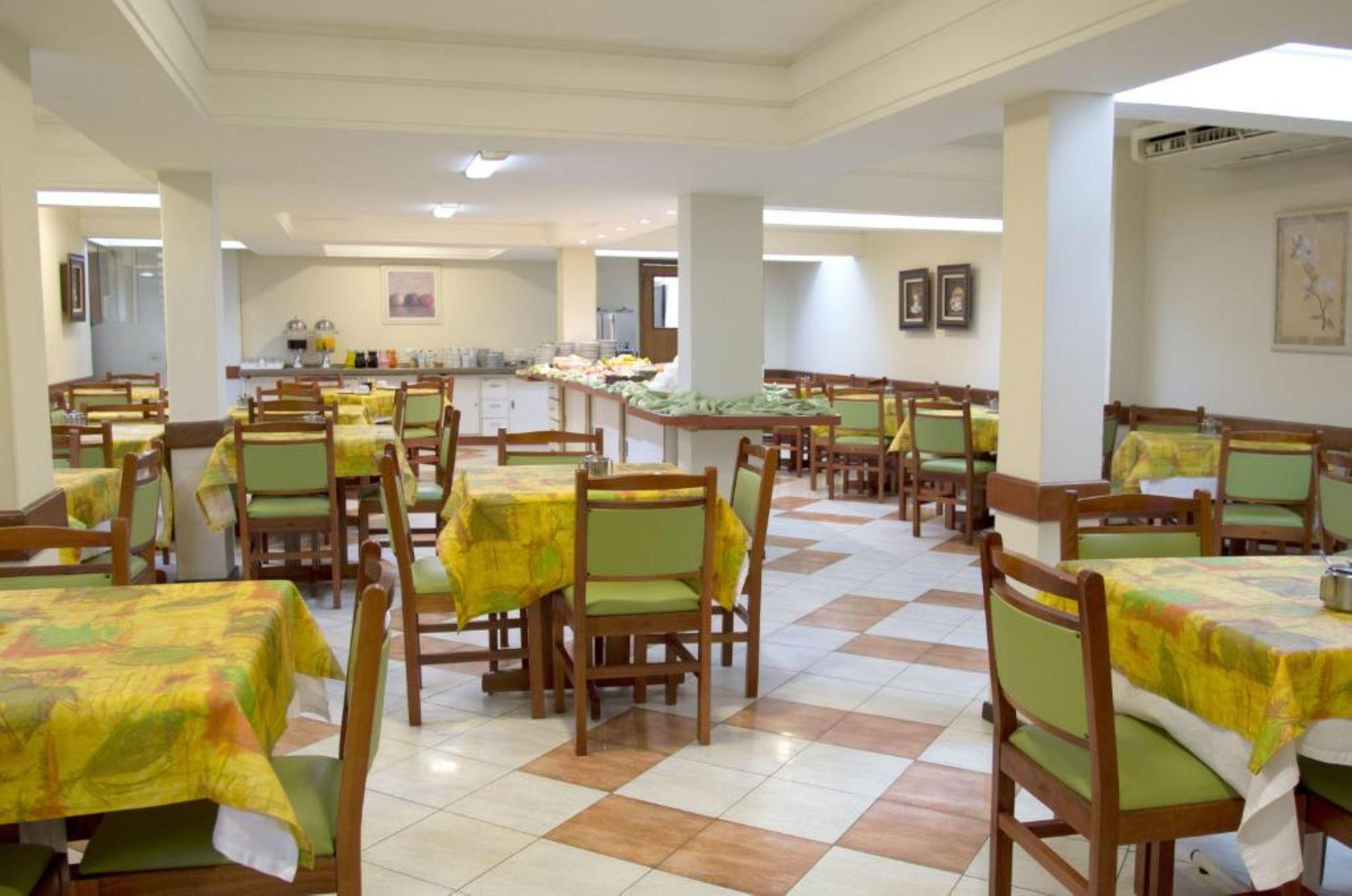 Rede Andrade Mercado Hotel Куритиба Екстериор снимка