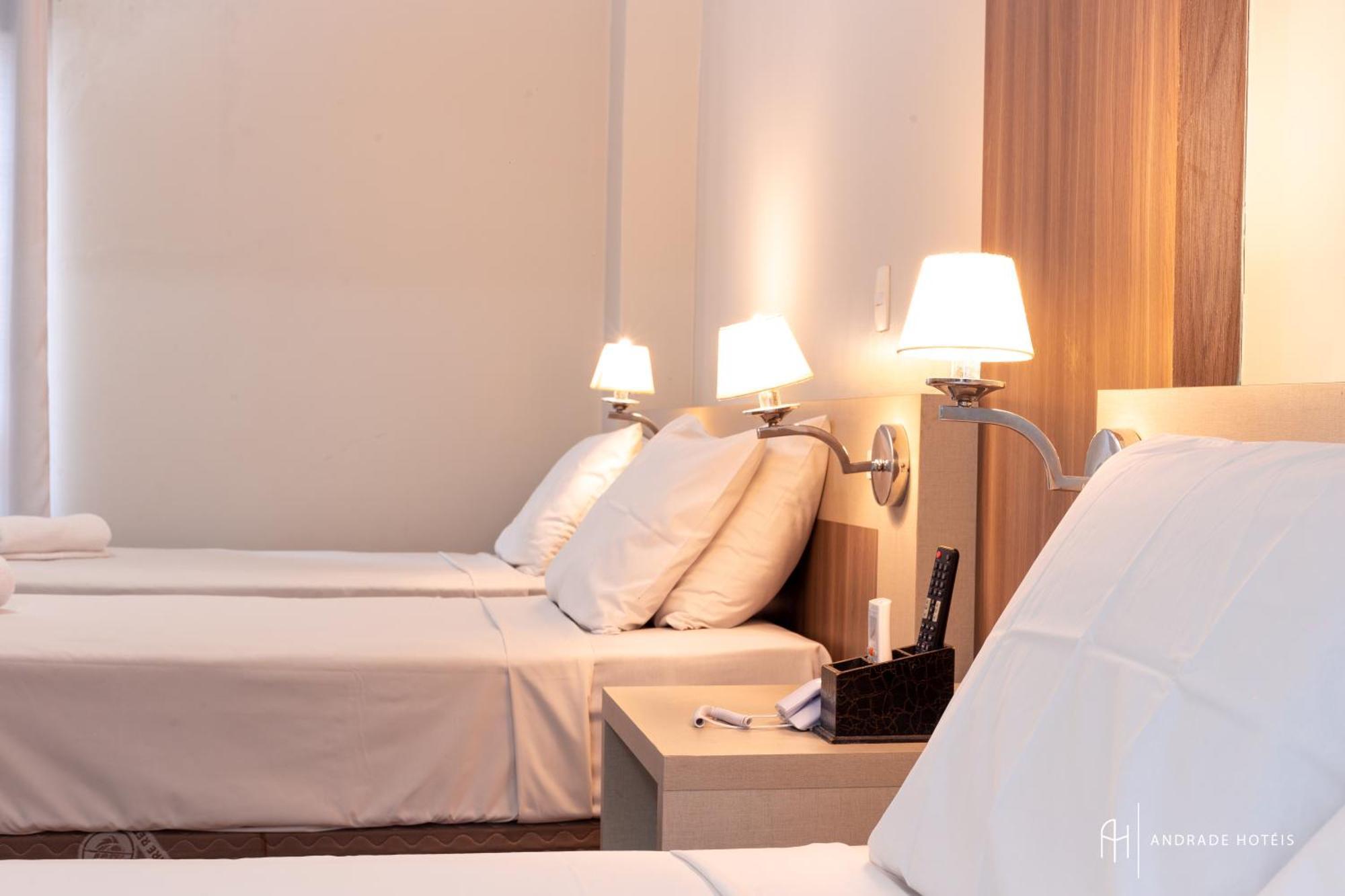 Rede Andrade Mercado Hotel Куритиба Екстериор снимка