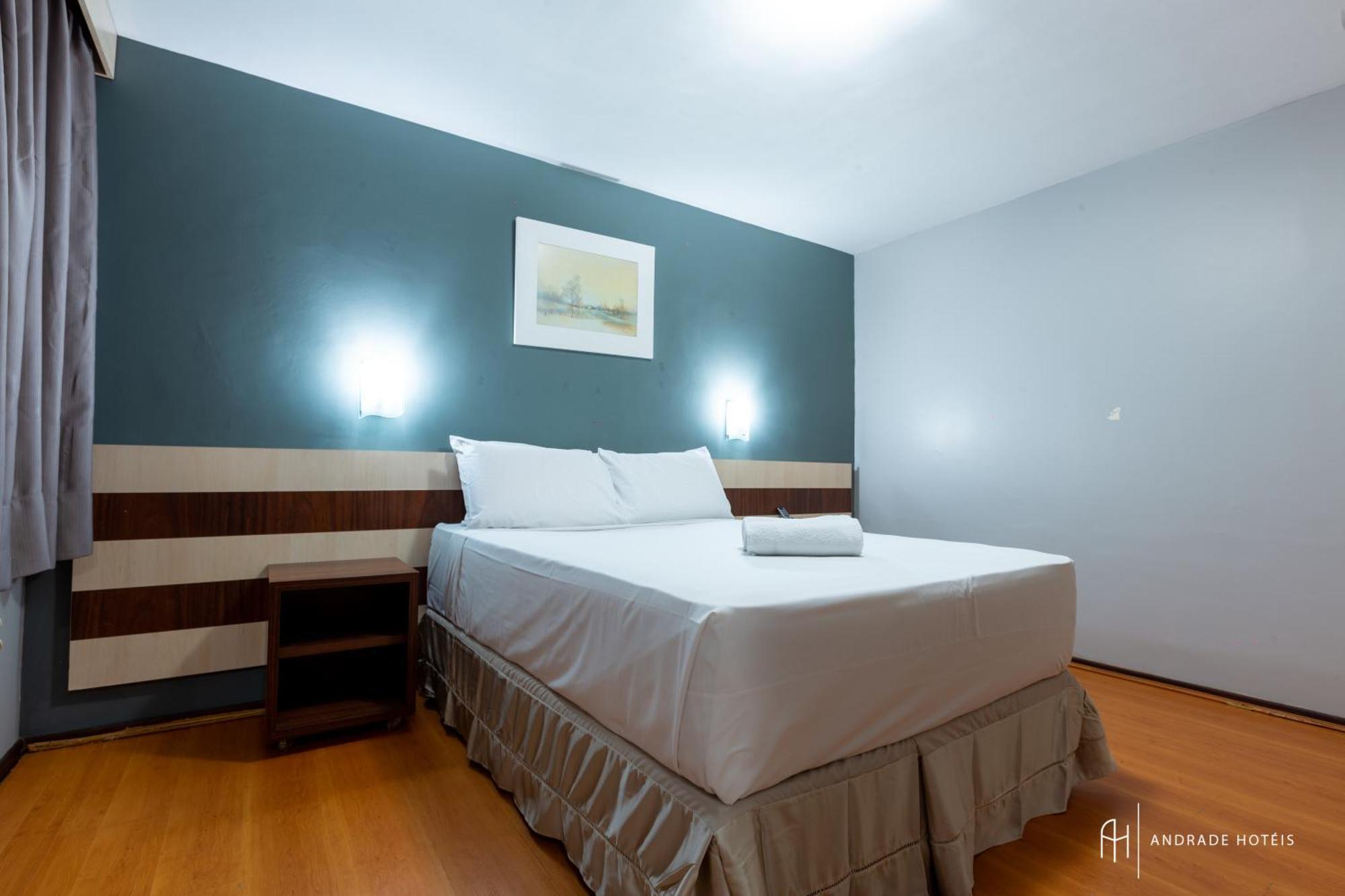 Rede Andrade Mercado Hotel Куритиба Екстериор снимка